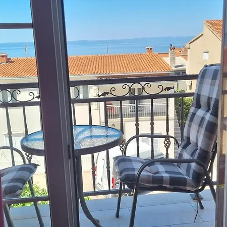 Five Guest house 3*