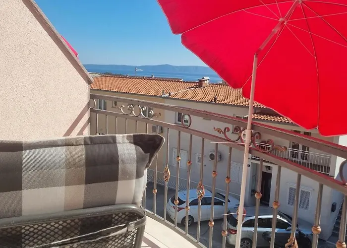 Five Gostinjska kuća 3*
