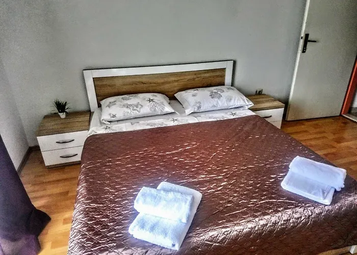 Gostinjska kuća Five Makarska